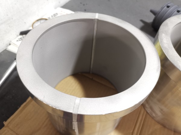 耐磨陶瓷內(nèi)孔噴涂